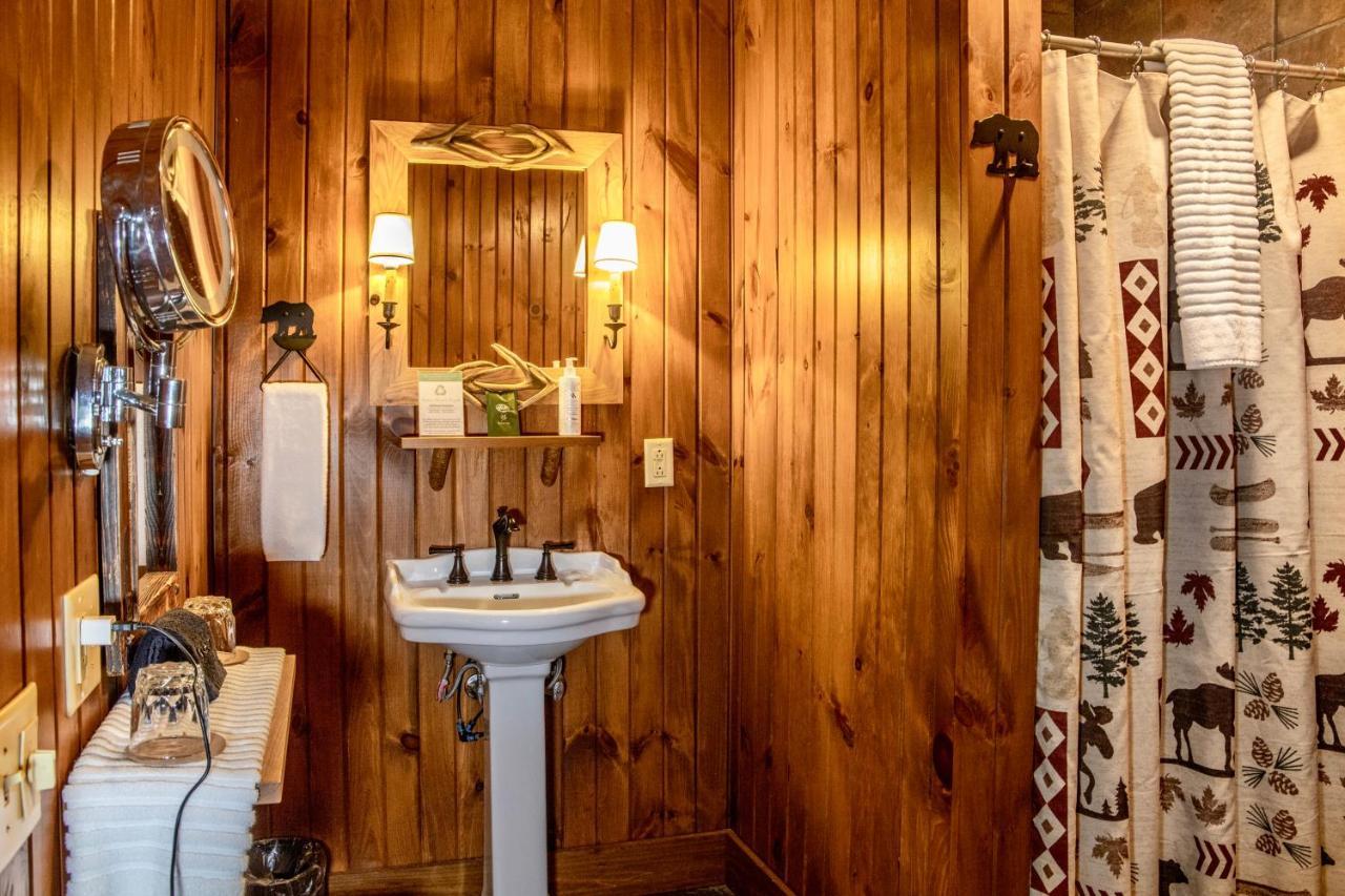 Finger Lakes Lodging Skaneateles Ngoại thất bức ảnh