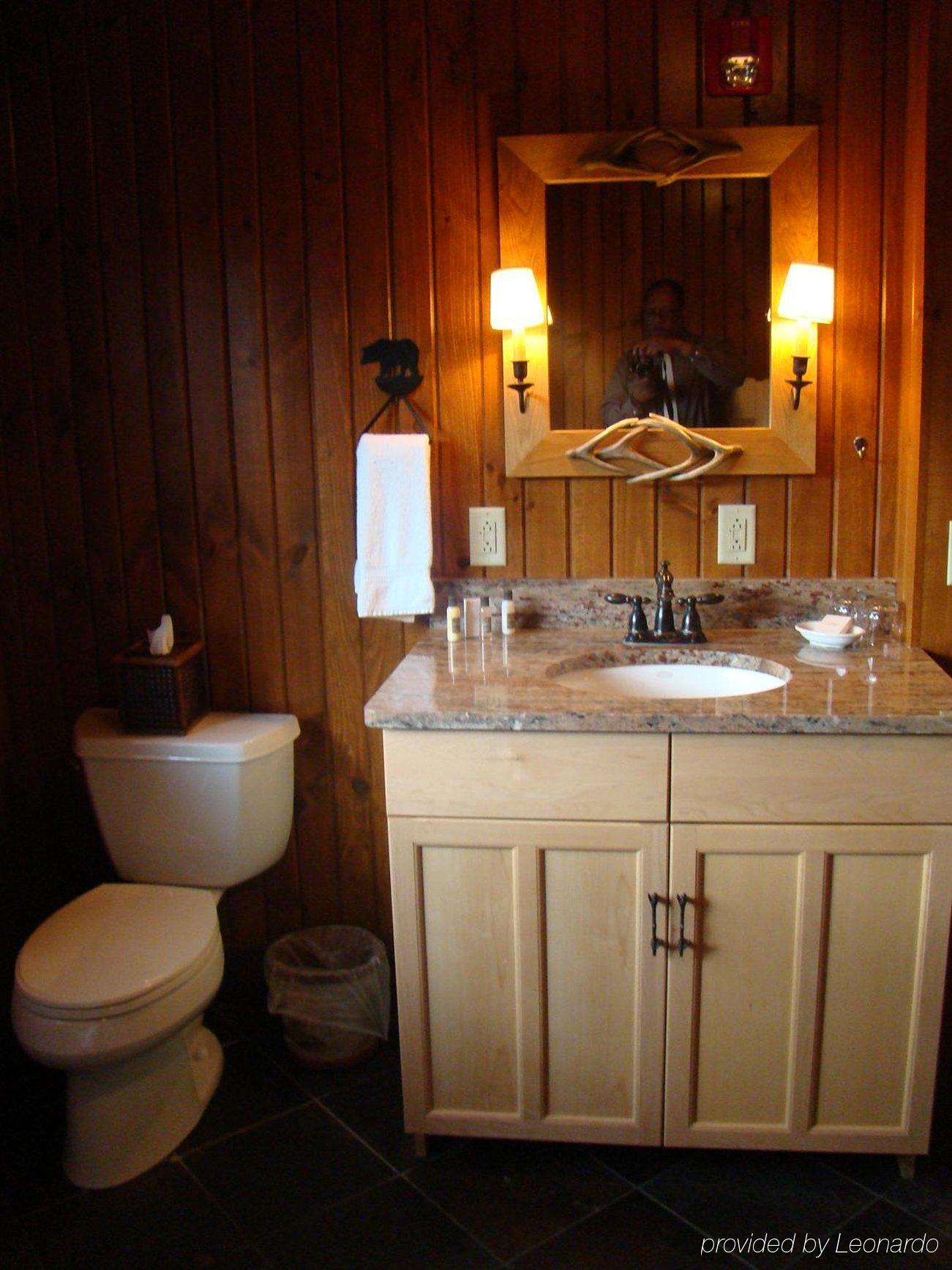 Finger Lakes Lodging Skaneateles Phòng bức ảnh